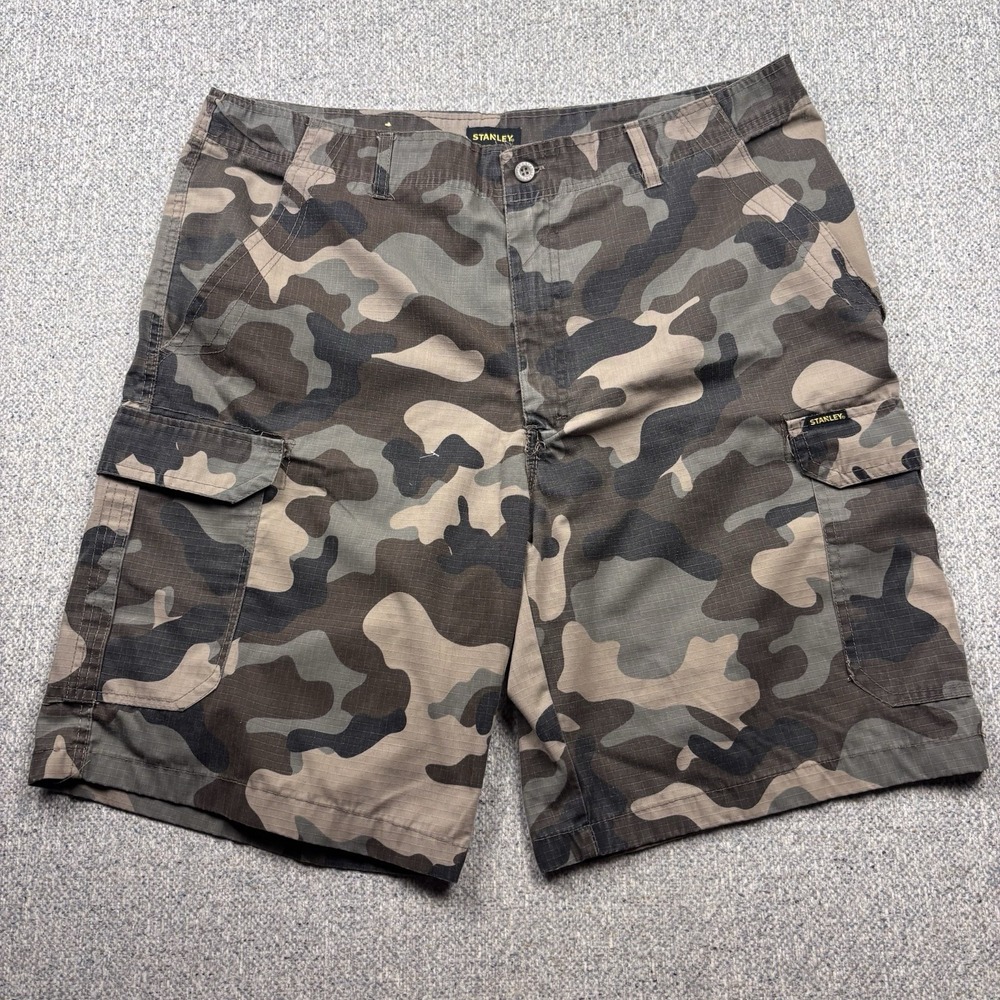 Stanley Workwear Men's CAMO Shorts Green Camouflage Cargo flat front Size 42